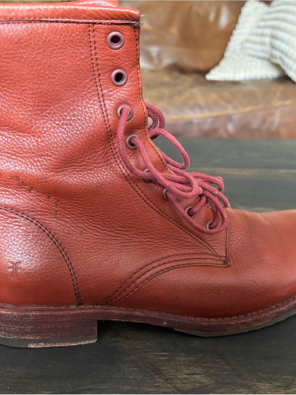 FRYE AND CO. Women’s Red-Brown Leather Lace-Up Ankle Boots
